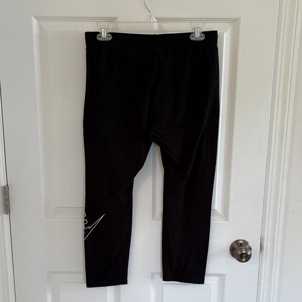 Nike Black Leggings with White Logo - Picture 2 of 6